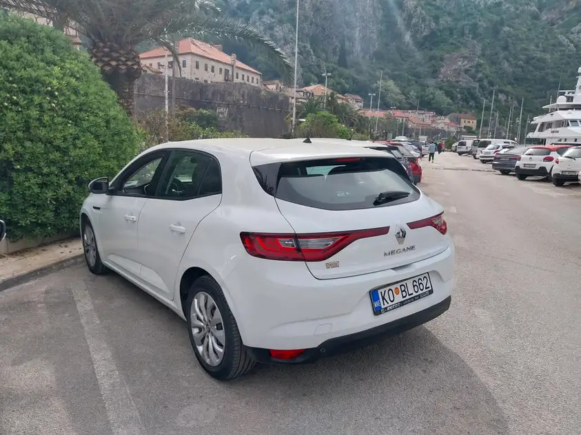 Renault Megane — photo 2